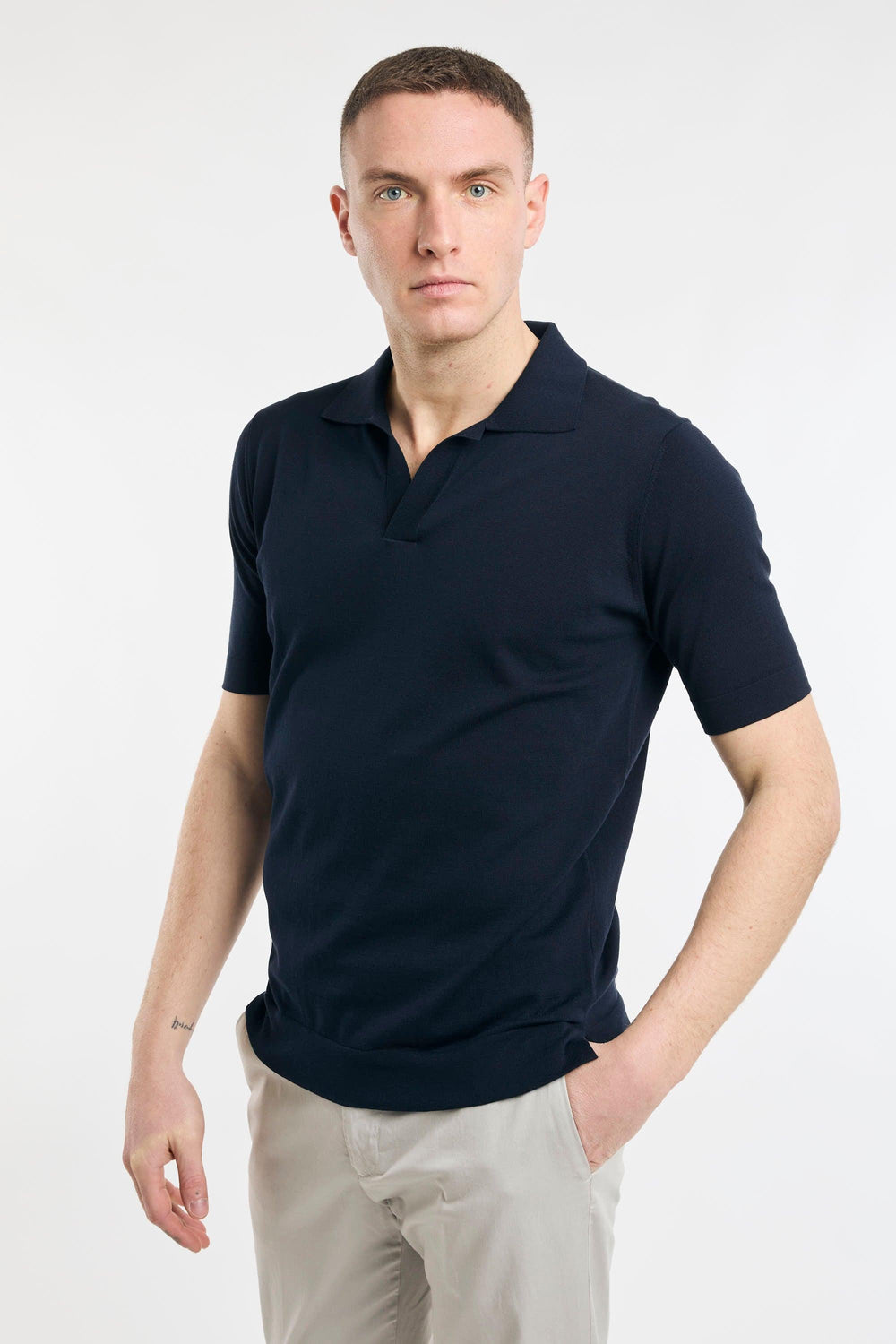 Filippo De Laurentiis: eleganza senza tempo per l’uomo contemporaneo