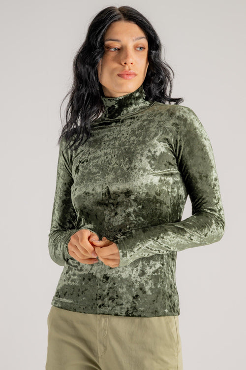 Iridescent Stretch Velvet Turtleneck T-shirt Verde Donna - 2