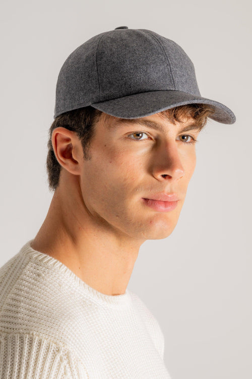 Cappello Grigio Uomo