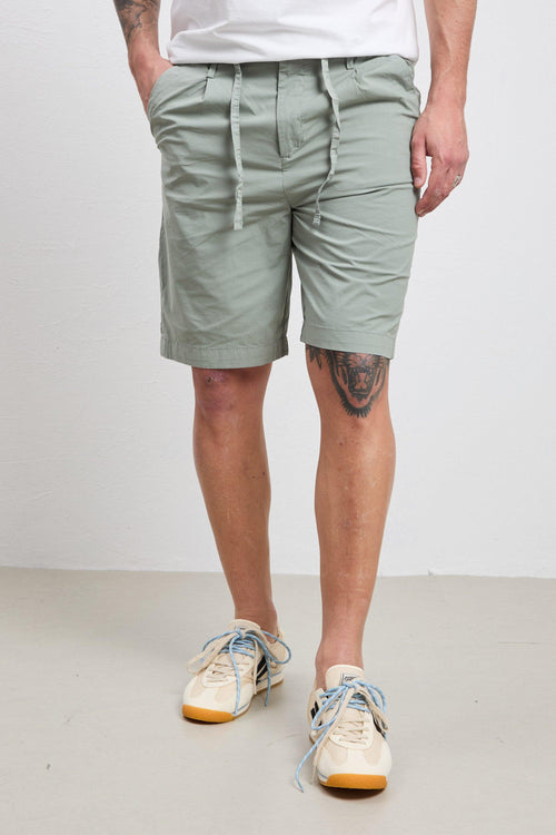3151 Bermuda verde