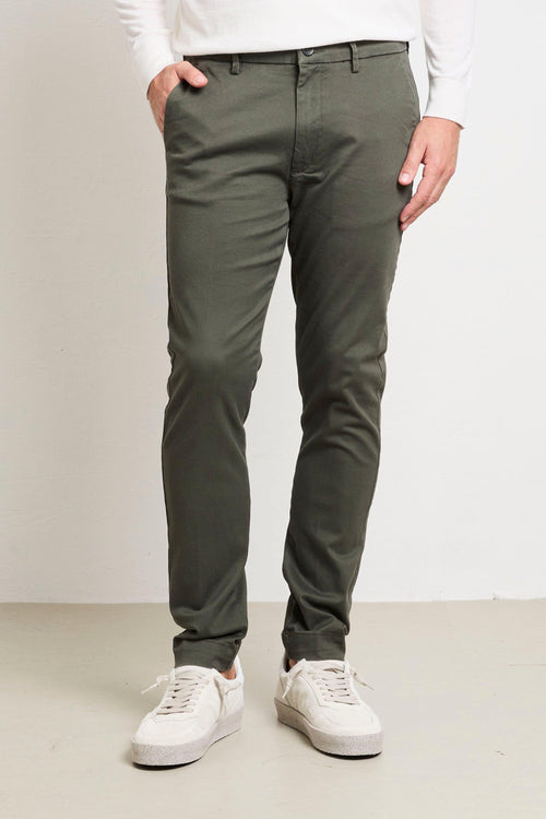 2822 Pantalone verde Chino