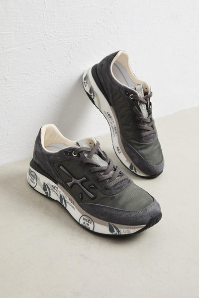 2421 Sneakers Moerun