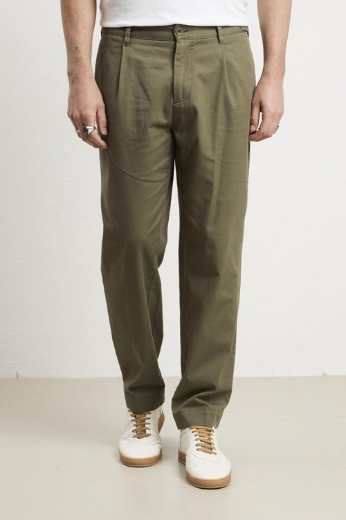 3404 Pantalone canvas verde