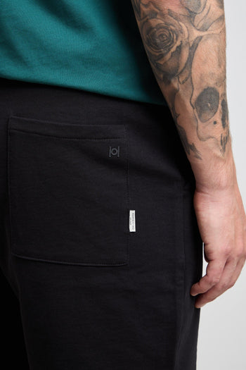 3172 Bermuda in felpa nero - 3