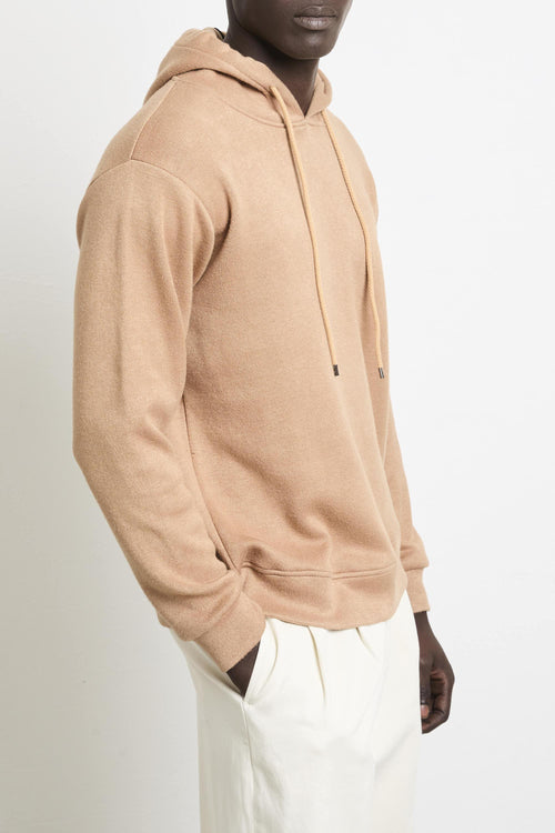 2539 Maglia caramello cappuccio