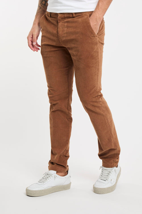9042 Pantalone Brera velluto millerighe