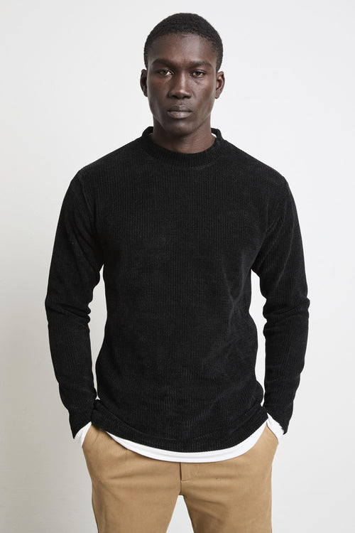 2538 Maglia ciniglia doppia nera