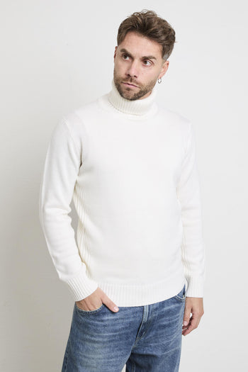 2224 Dolcevita panna con righe - 2