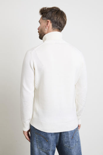 2224 Dolcevita panna con righe - 7