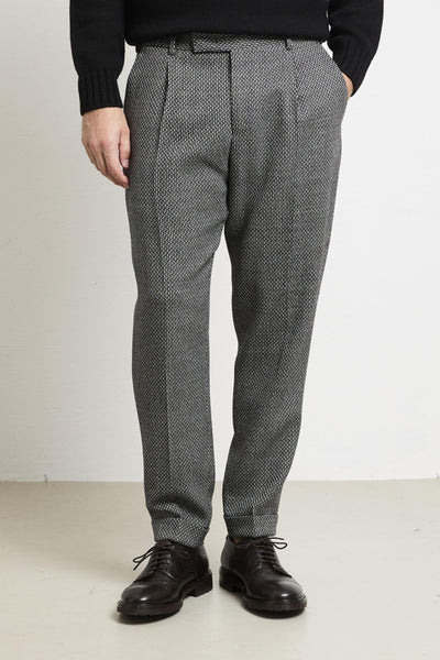 2345 Pantalone nero Edge fantasia