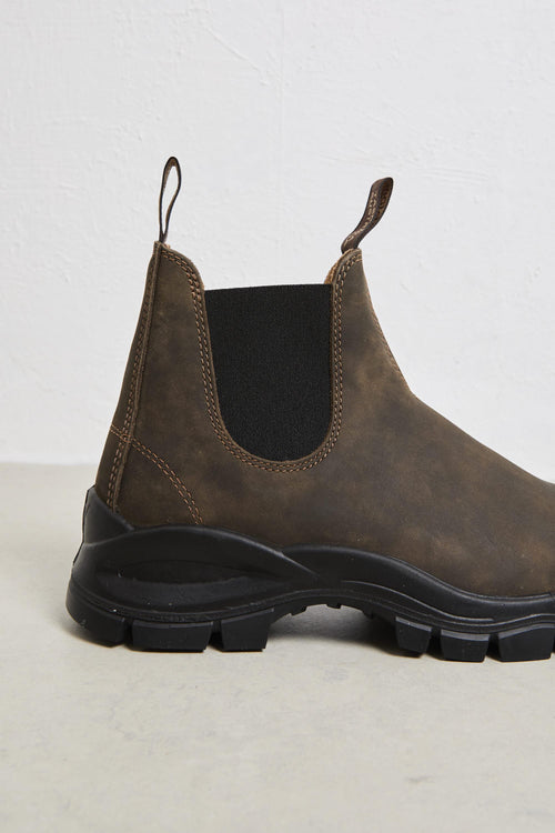 2751 Stivaletto marrone carrarmato scamosciato