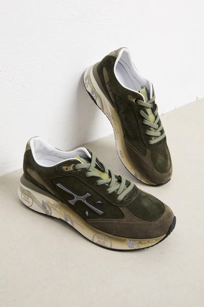 2426 Sneakers Moerun