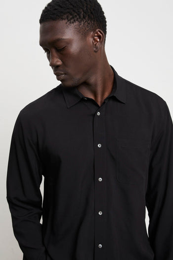 3426 Camicia in viscosa a maniche lunghe nera - 3