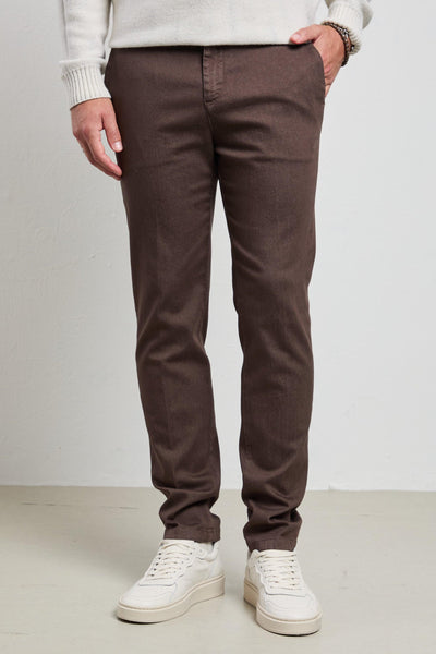 2156 Pantalone marrone