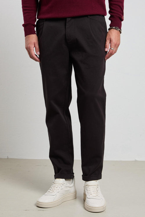 2504 Pantalone nero Magia