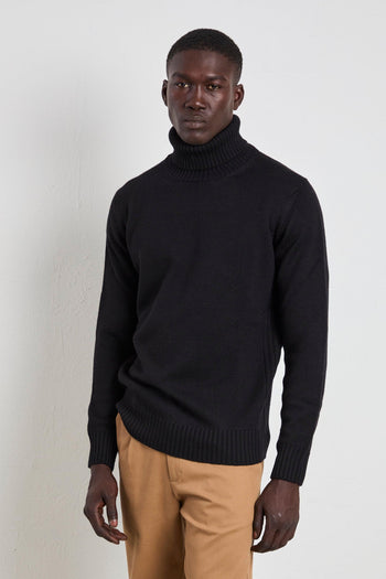 2225 Dolcevita nera con righe - 4