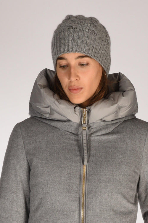 Cappello Treccia Grigio Chiaro Donna