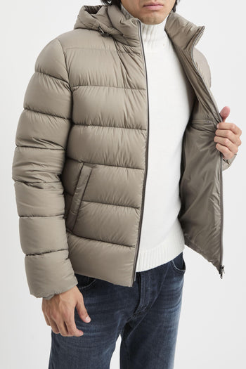 Bomber in Ecoage - 6