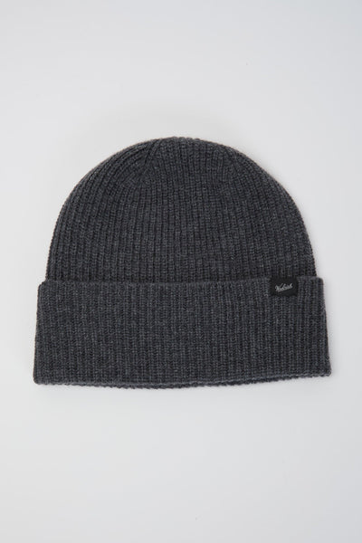 Cappello a costine in lana