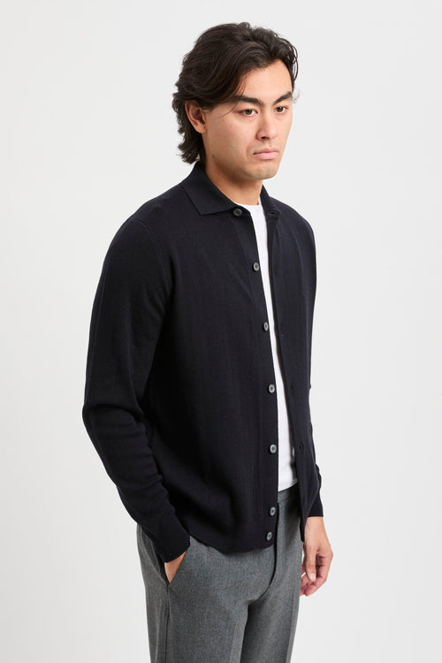 Cardigan in lana vergine