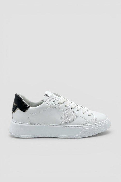 Sneaker Temple