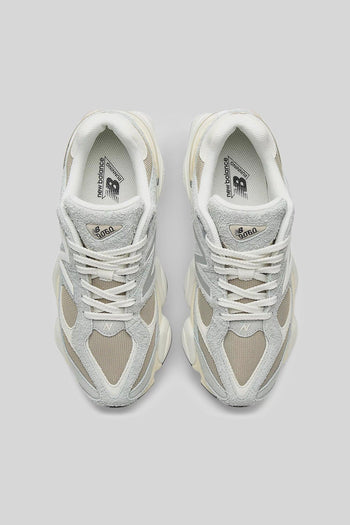 Sneaker 9060 Grigio Chiaro Donna - 4