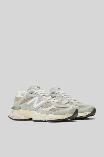 Sneaker 9060 Grigio Chiaro Donna - 2