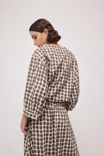 Blusa con scollo a V - 3