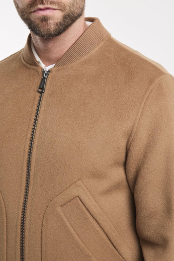 Bomber - 4