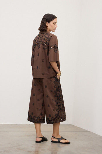 Pantaloni cropped ricamati - 4