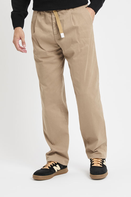 Pantalone in cotone con pinces