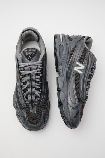 Sneaker Black Metallic Unisex - 4