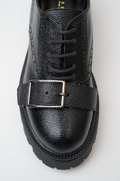 Stringata Nero Donna