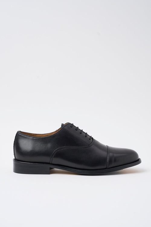 Stringata Nero Uomo