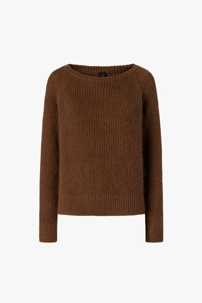 Maglione con scollo a barchetta