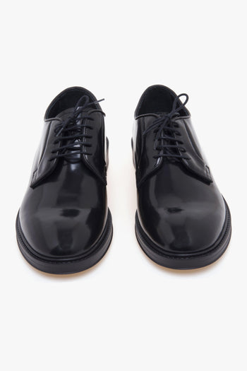 Stringata in pelle spazzolata con suola in gomma - 5