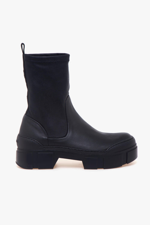 Tronchetto Vic Matiè in pelle con gambale stretch e suola in gomma