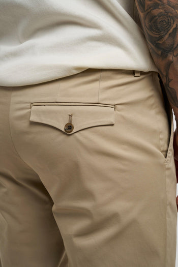 Pantalone in cotone con pince - 5