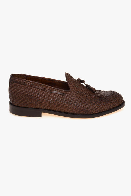 Mocassino tassel in pelle intrecciata con suola in cuoio
