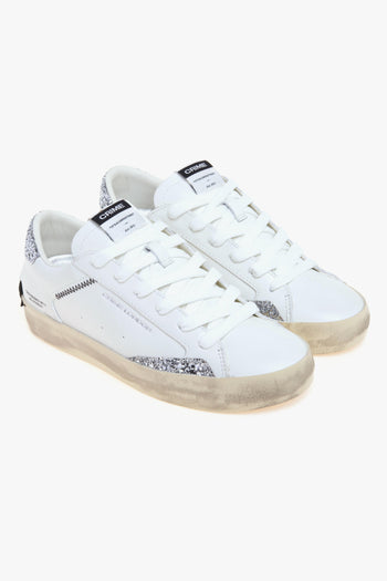 Sneaker Distressed in pelle con dettagli in glitter - 2