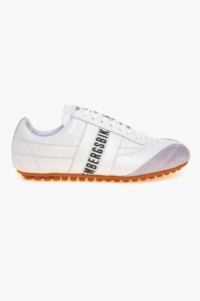 Sneaker soccer in pelle microforata con fascia tono su tono