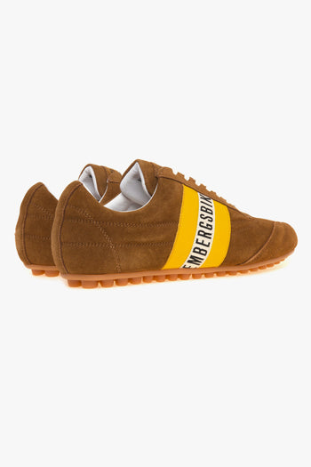 Sneaker soccer in camoscio con fascia laterale in pelle gialla - 3