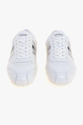 Sneaker soccer in pelle microforata con banda laterale in pelle argentata - 5