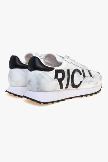 Sneaker in pelle con maxi logo laterale a contrasto - 3