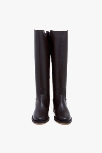 Stivale in pelle con zeppa interna e "V" media applicata dietro - 5