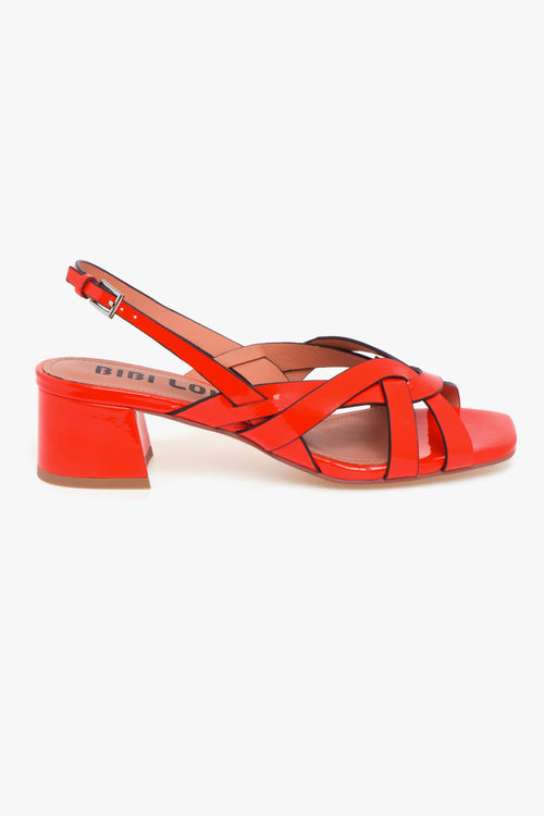 Sandalo in pelle verniciata con tacco 50 mm