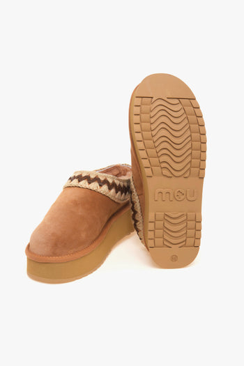 Platform clog in camoscio con ricamo - 4