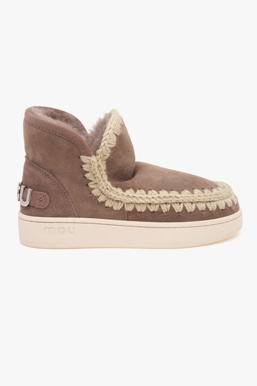 Stivaletto New Eskimo Sneaker in camoscio con logo in metallo