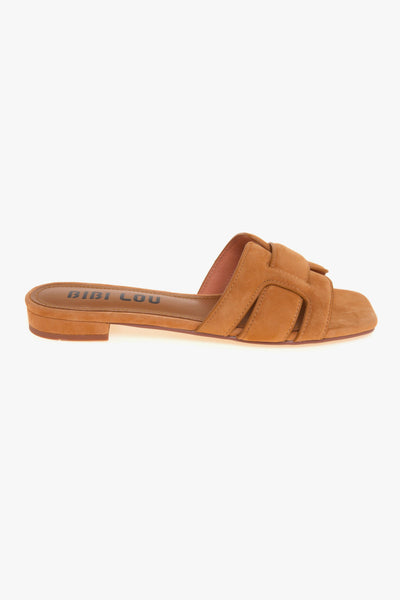 Mules in suede