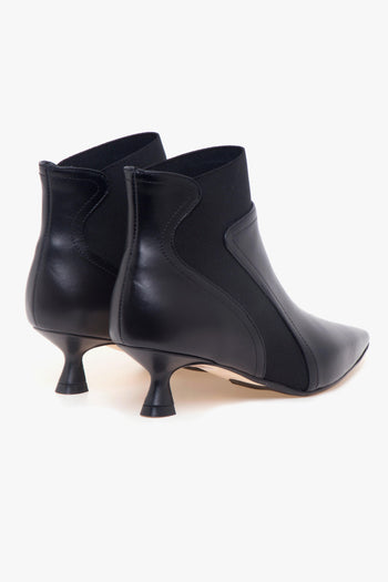 Tronchetto . in pelle con gambale elasticizzato e tacco 50 mm - 3